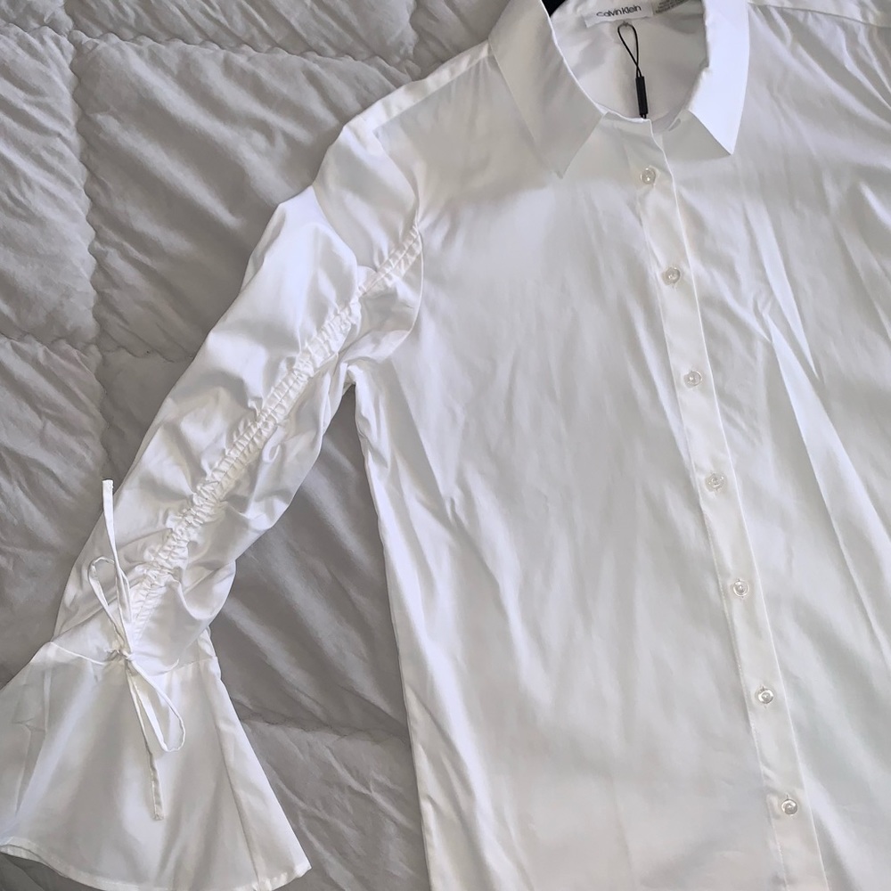 Calvin Klein Button-up Blouse w/ bell sleeves CA